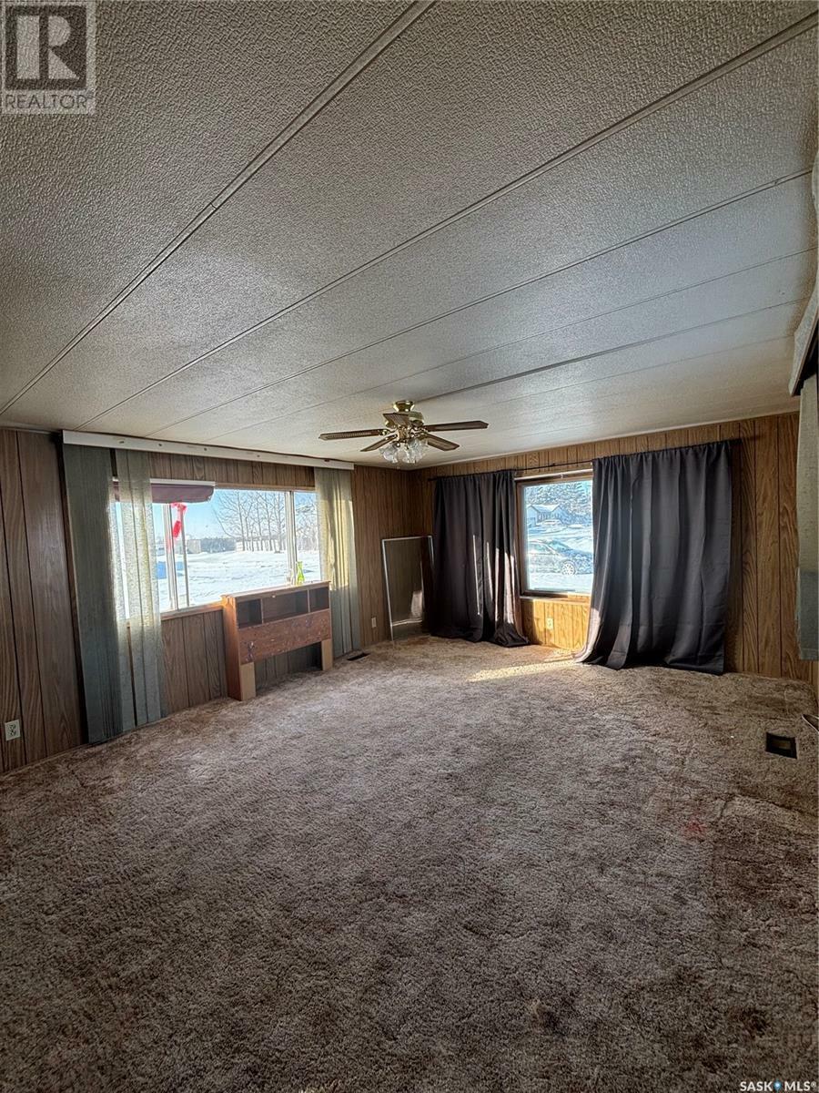 Property Photo: 194 Heward Street SK S0C 0X0