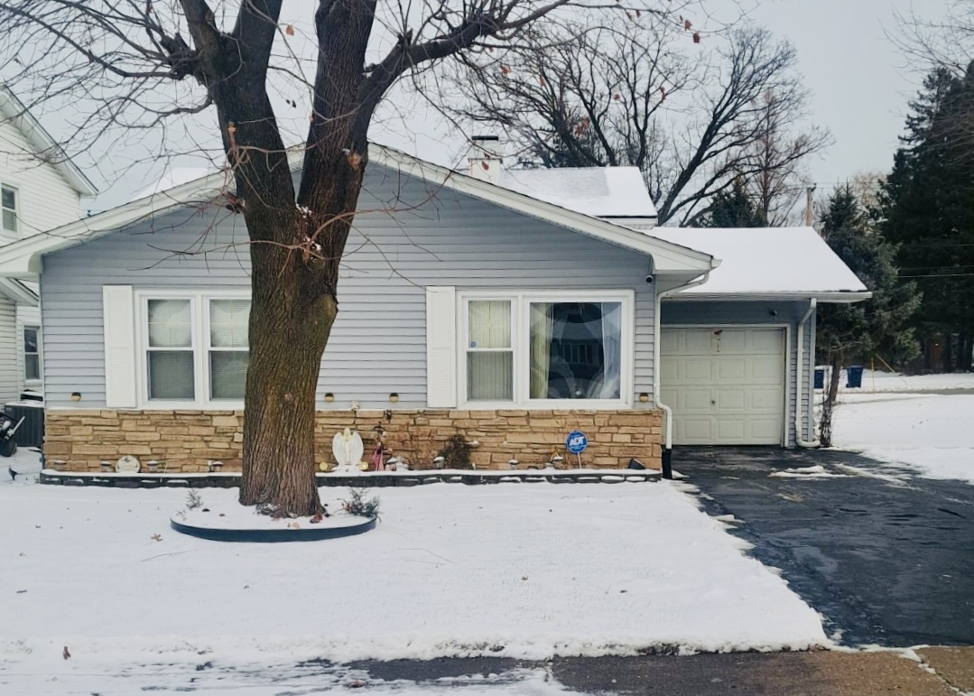 Property Photo:  2600 Blanchard Road  IL 60087 