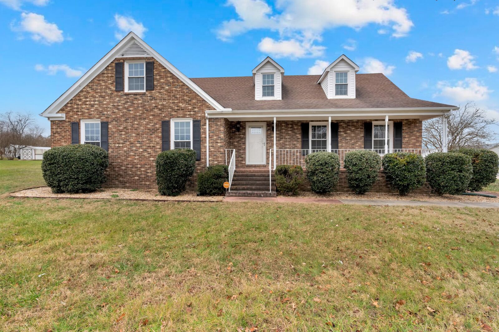 Property Photo:  818 Brookhaven Cir  TN 37160 