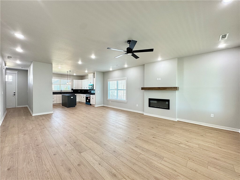 Property Photo: 6007 SW Coywolf Street AR 72713