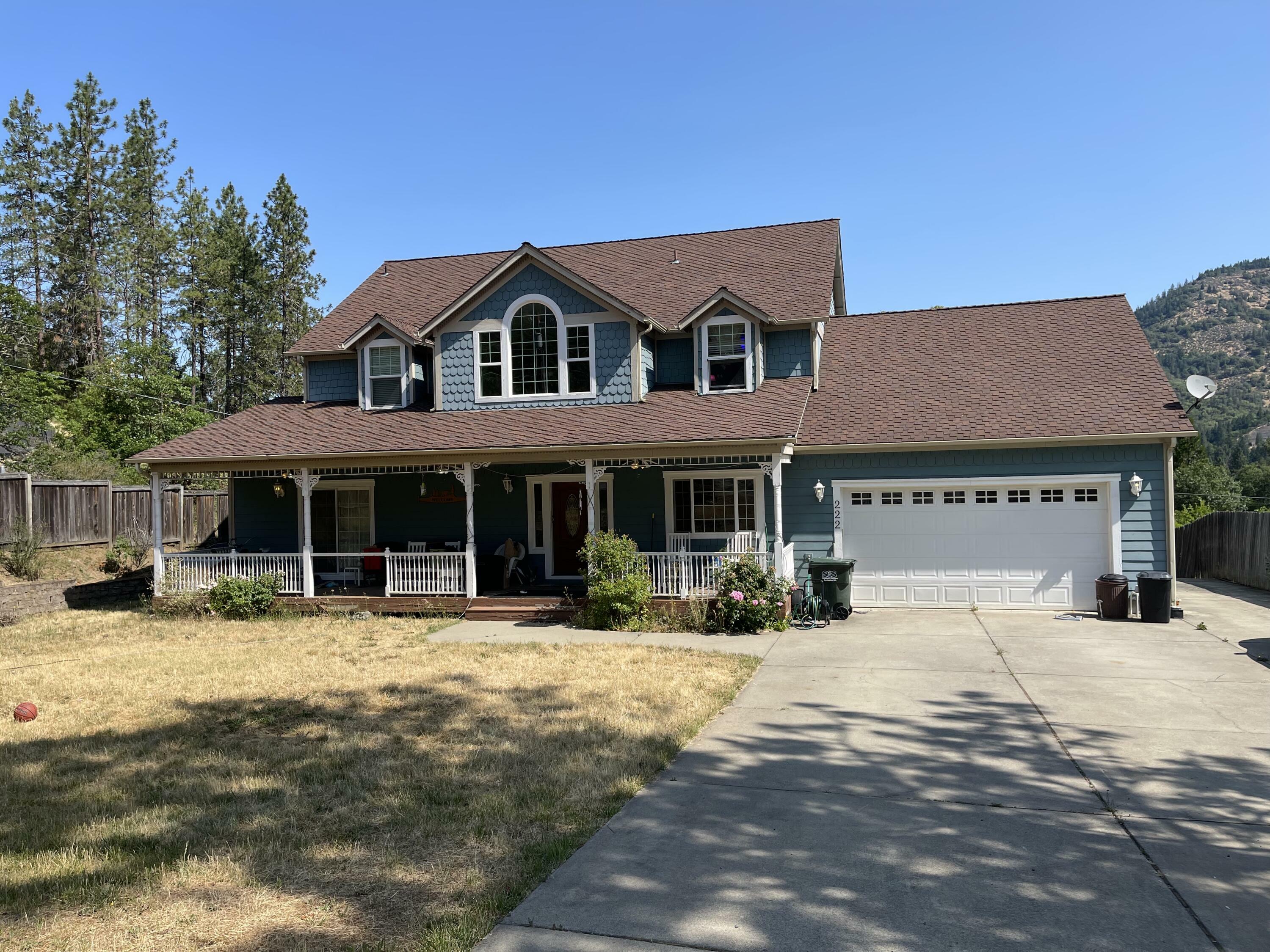 Property Photo:  222 Gordon Way S  OR 97527 