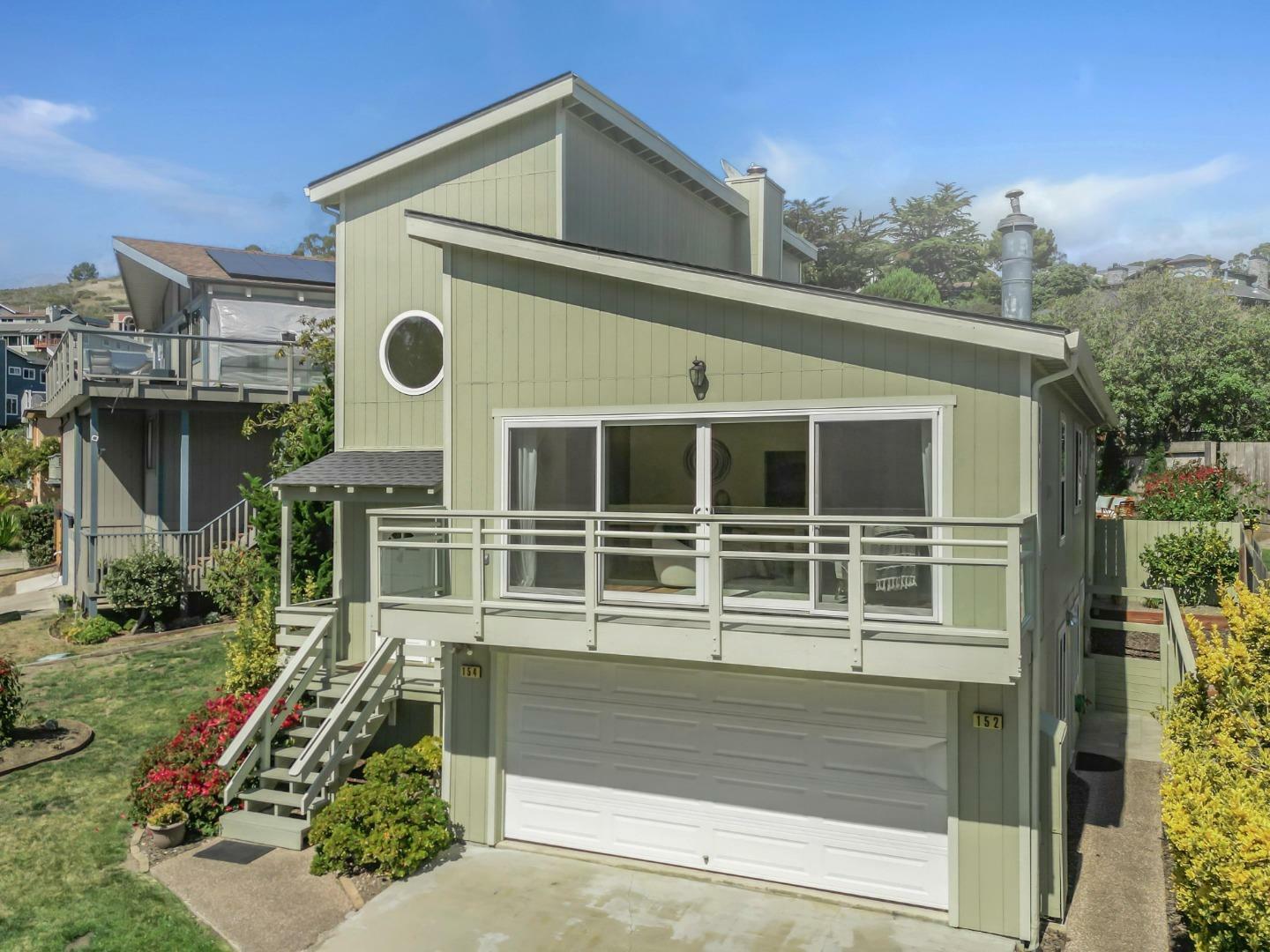 Property Photo:  154 Madrona Avenue  CA 94018 