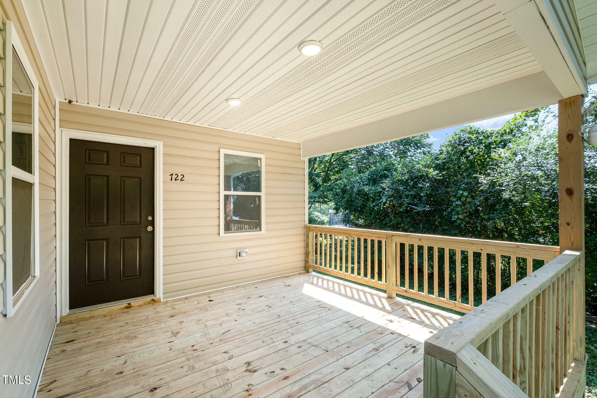 Property Photo:  722 Martin Street  NC 27704 