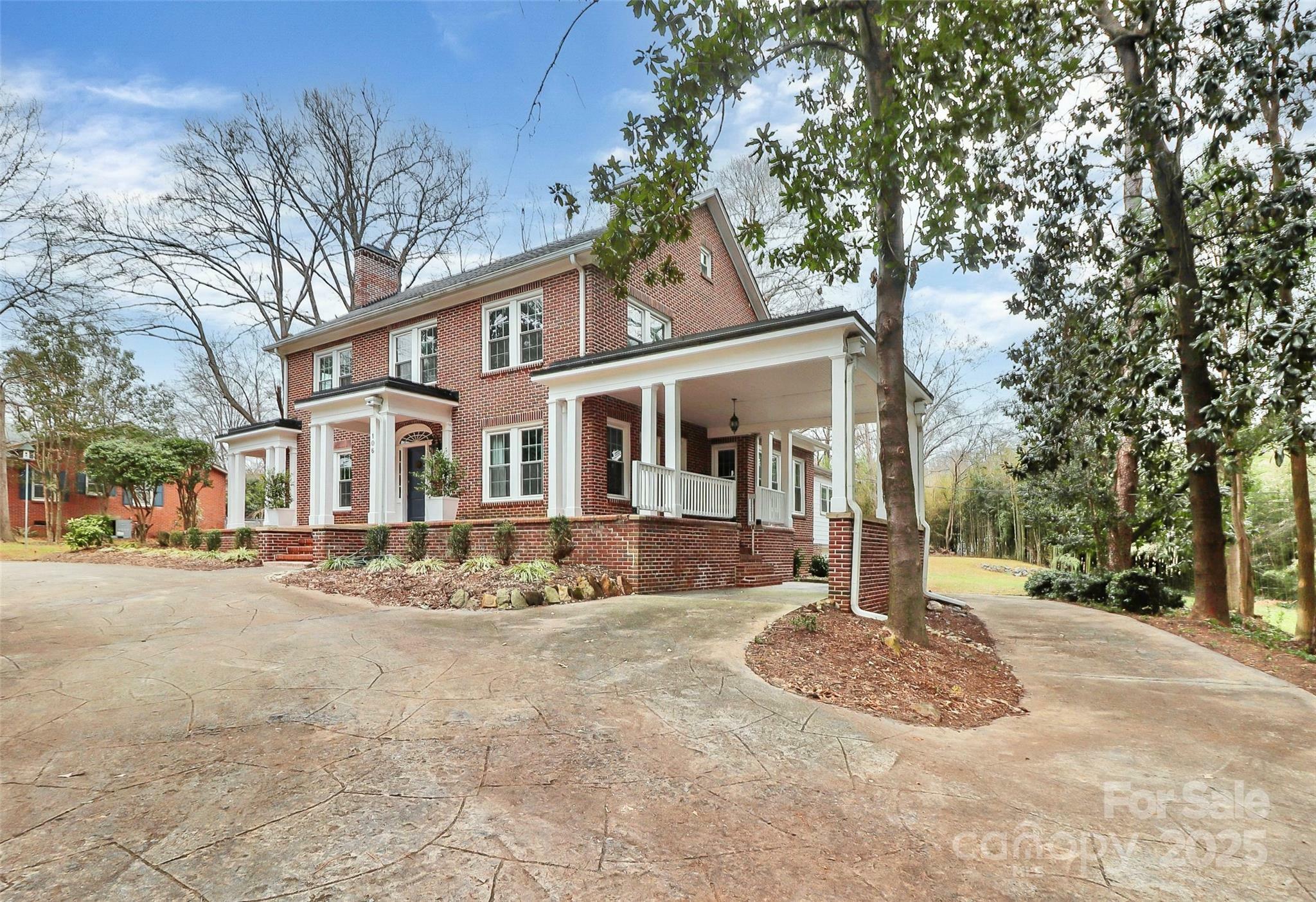 Property Photo:  106 Patrick Street  NC 28054 