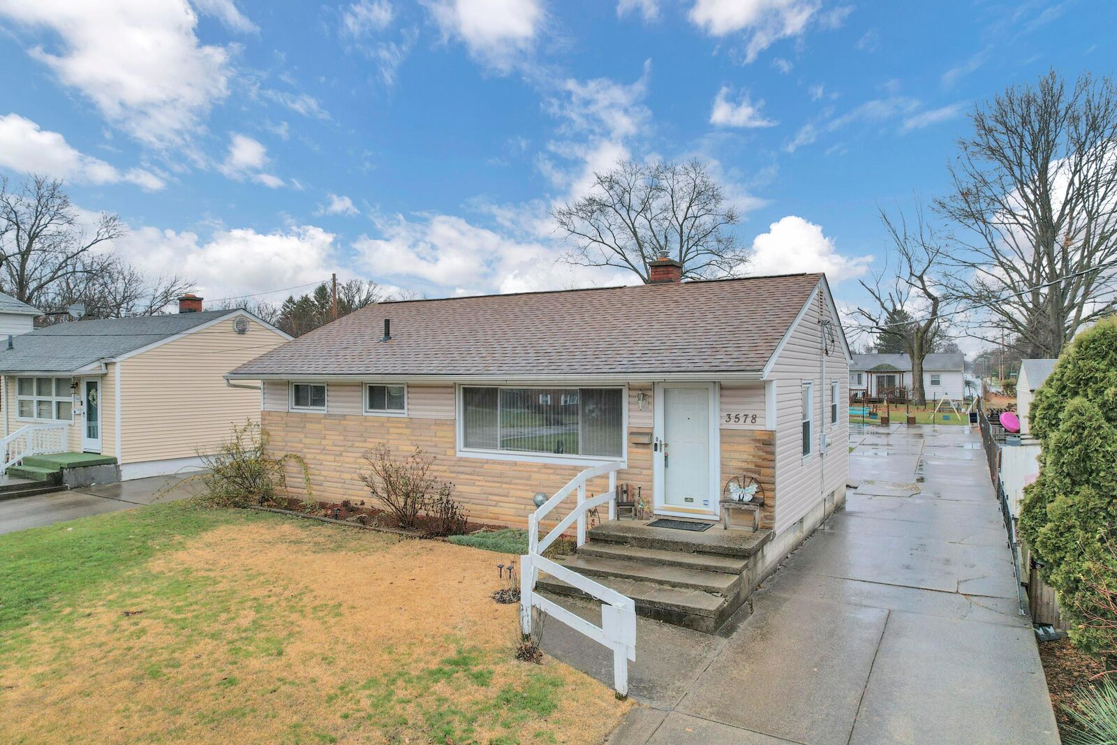 Property Photo: 3578 Maize Road OH 43224