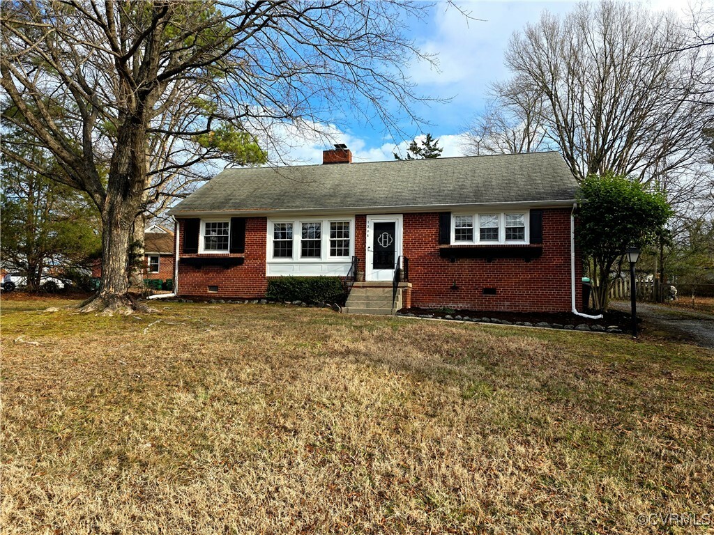 Property Photo:  1305 Rosecroft Road  VA 23229 