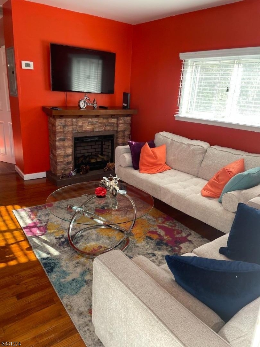 Property Photo:  33 Harmon St  NJ 07035 