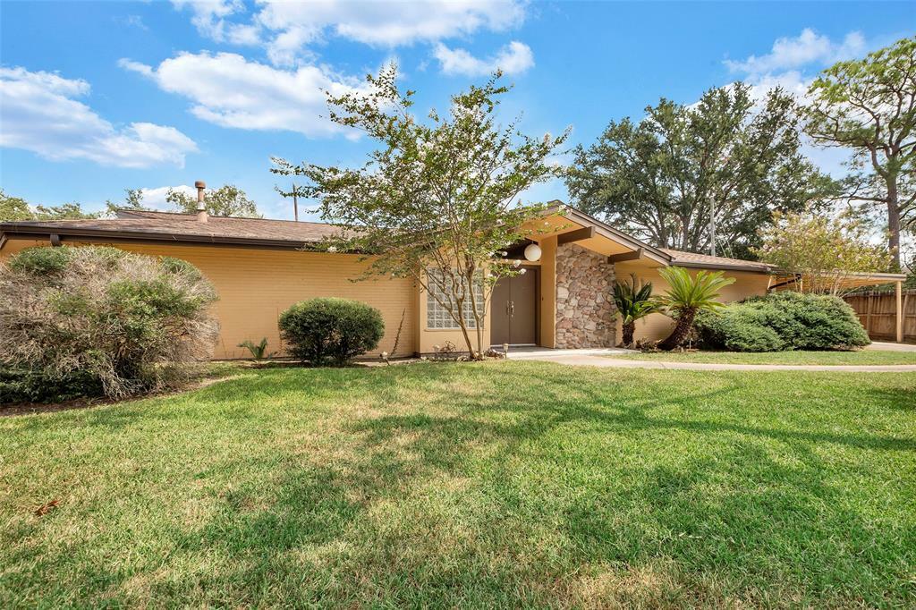 Property Photo:  7710 Fairdale Lane  TX 77063 