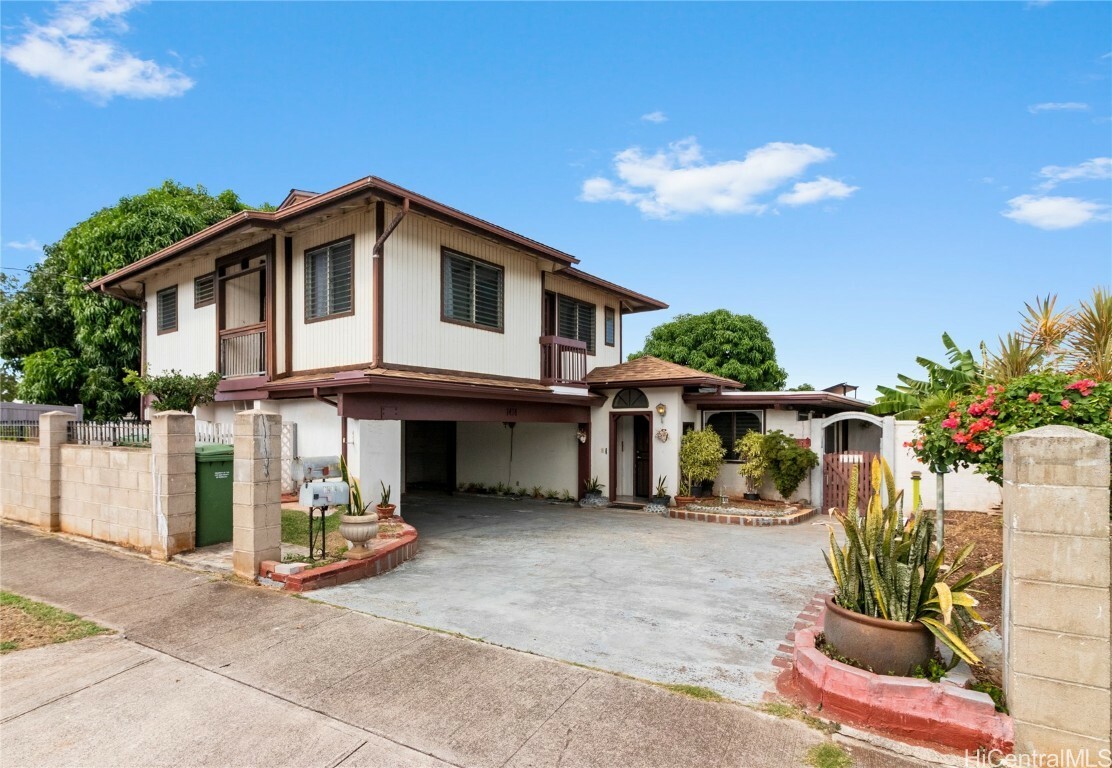 Property Photo:  1414 Olino Street  HI 96818 