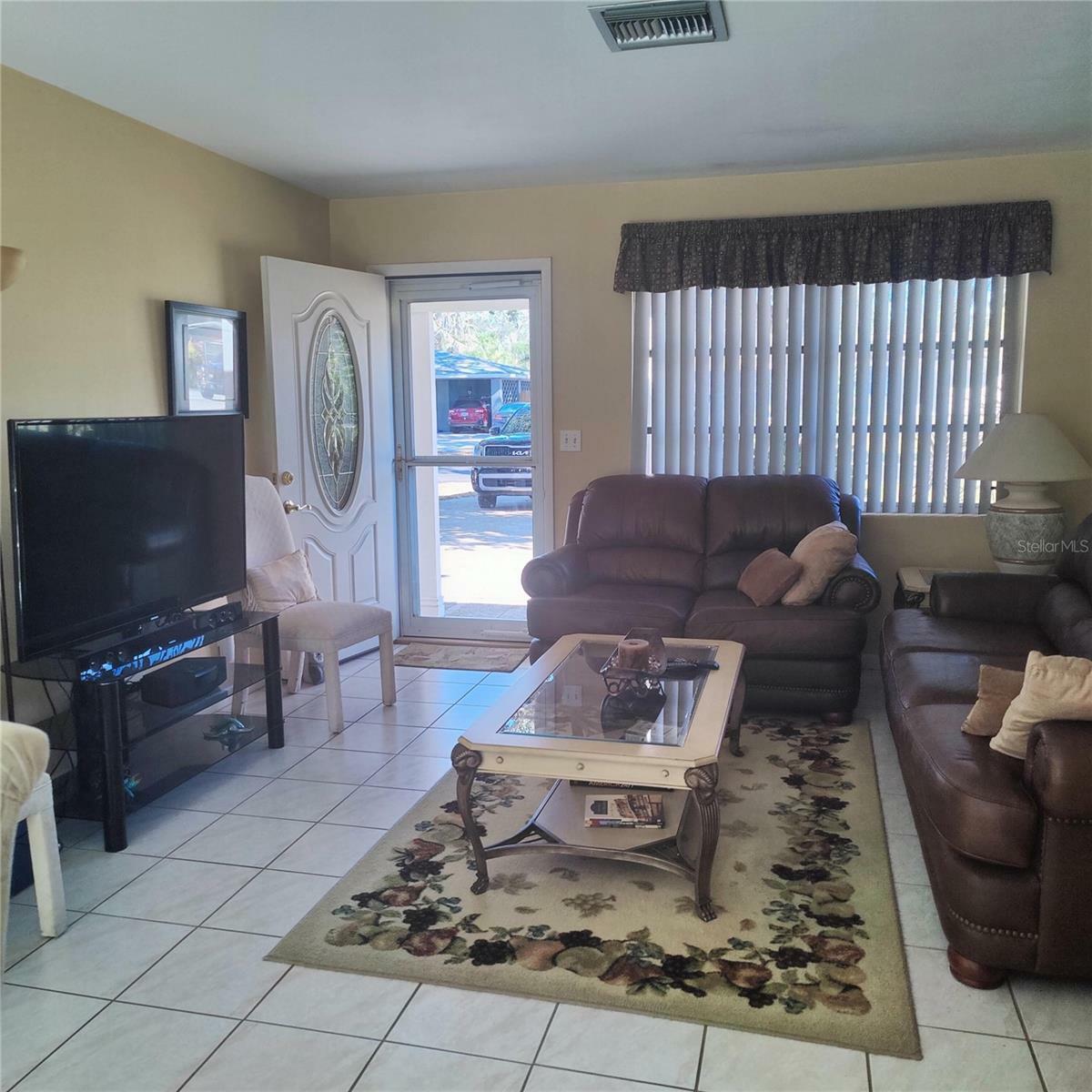 Property Photo:  1736 Thomas Drive  FL 33759 