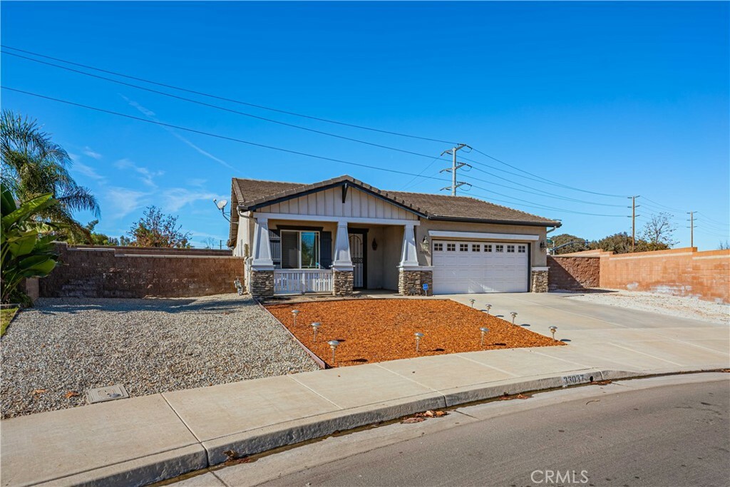 Property Photo:  33037 Gypsum Street  CA 92584 