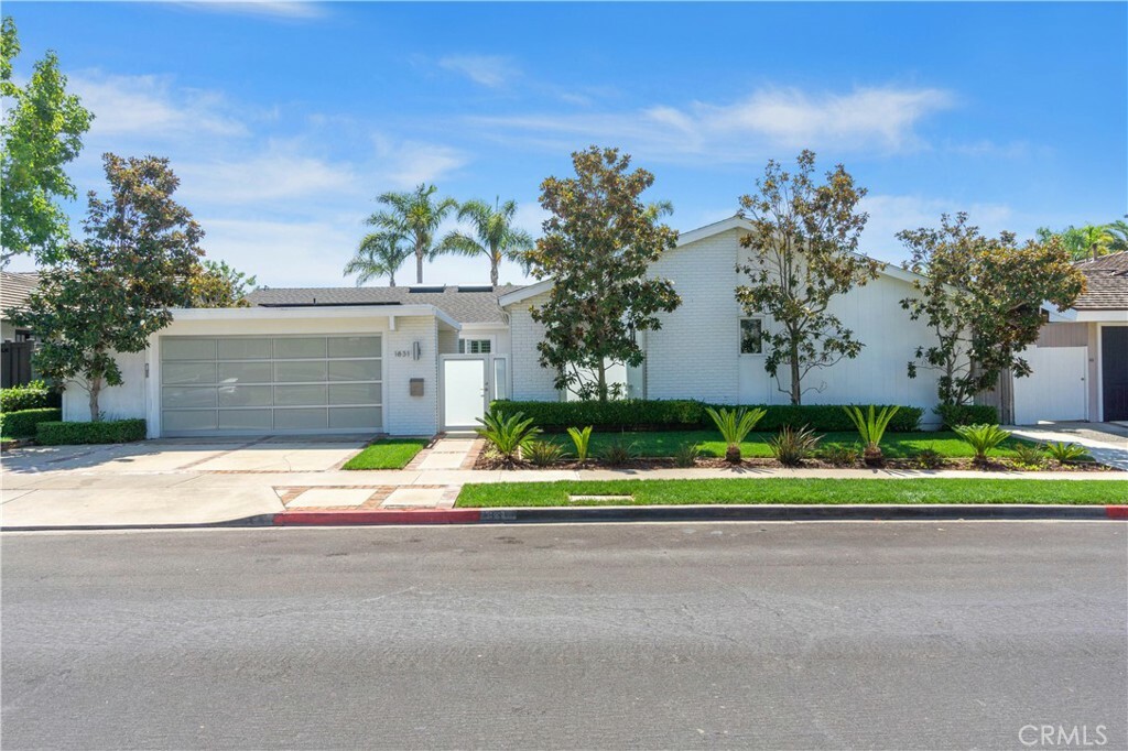 Property Photo:  1831 Seadrift Drive  CA 92625 