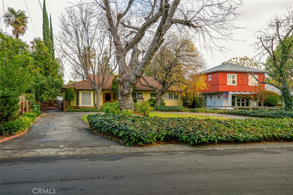 Property Photo:  8430 Jamieson Avenue  CA 91325 