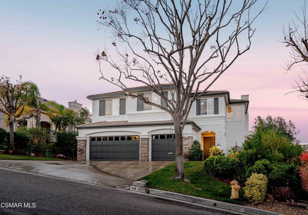 Property Photo: 434 Granite Hills Street CA 93065
