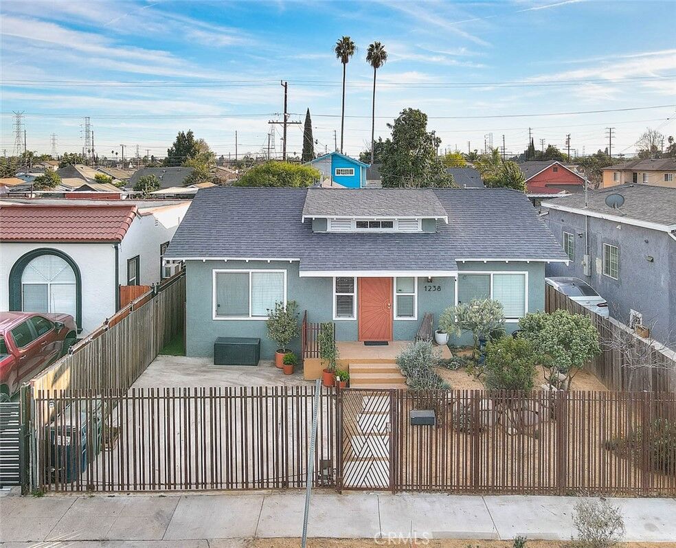Property Photo: 1238 E 89th Street CA 90002