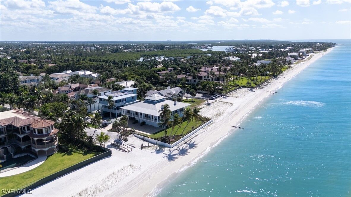 Property Photo: 40 32nd Avenue S FL 34102