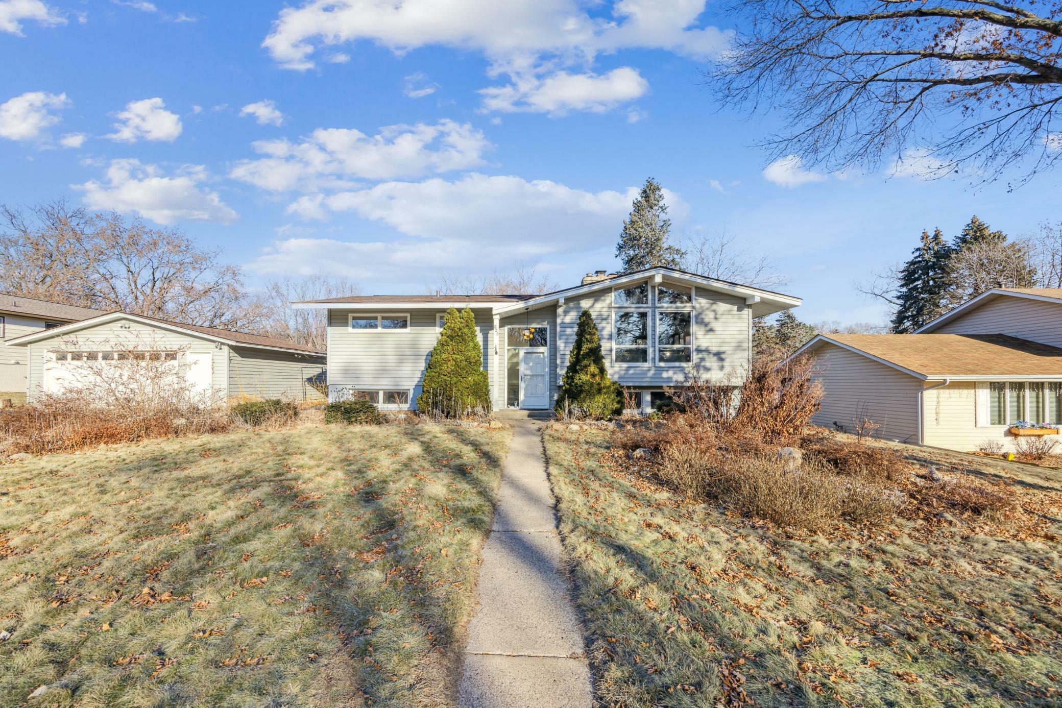 Property Photo:  325 Brooks Avenue E  MN 55117 