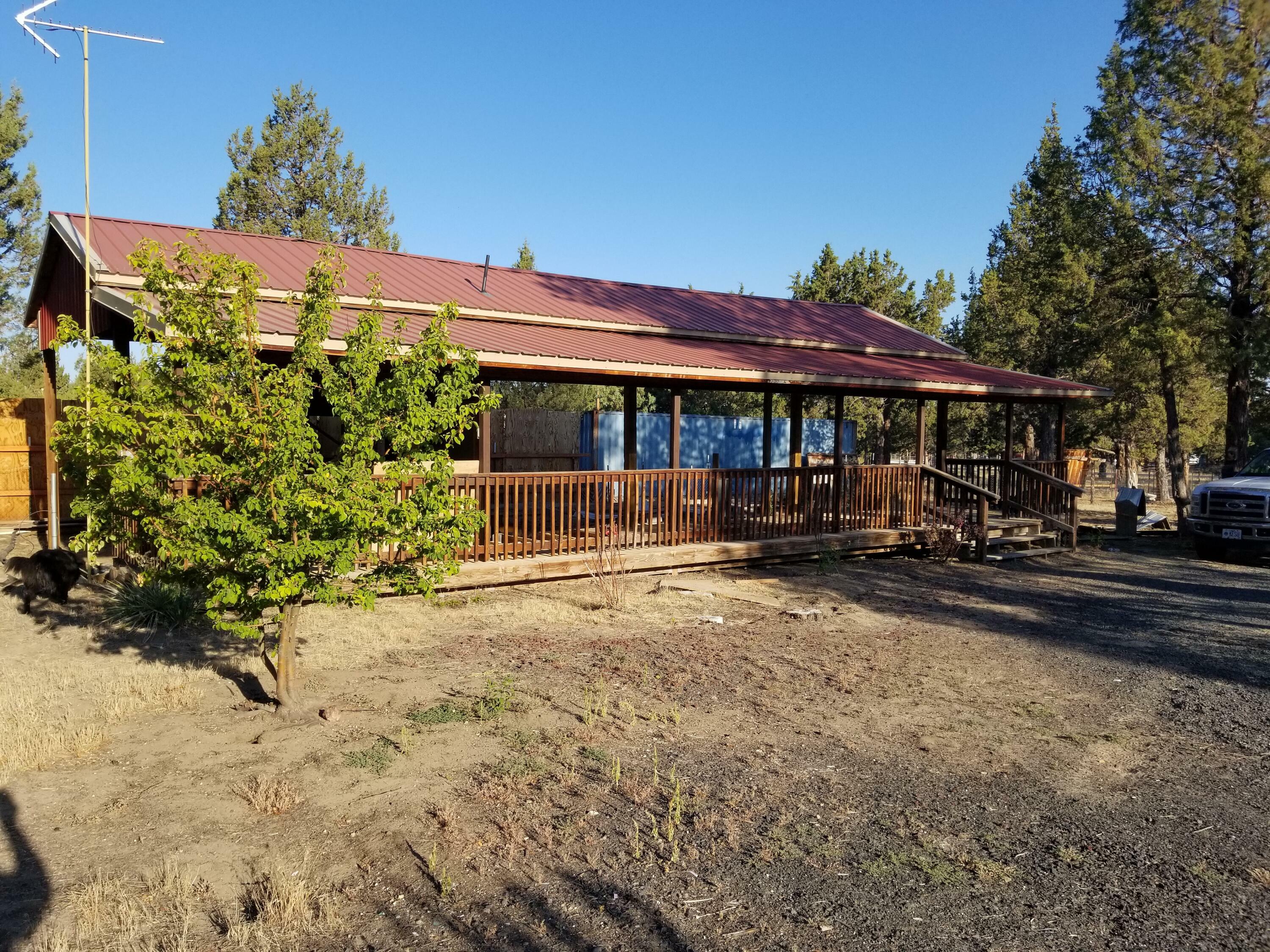 Property Photo:  3444 SE Umatilla Loop  OR 97754 