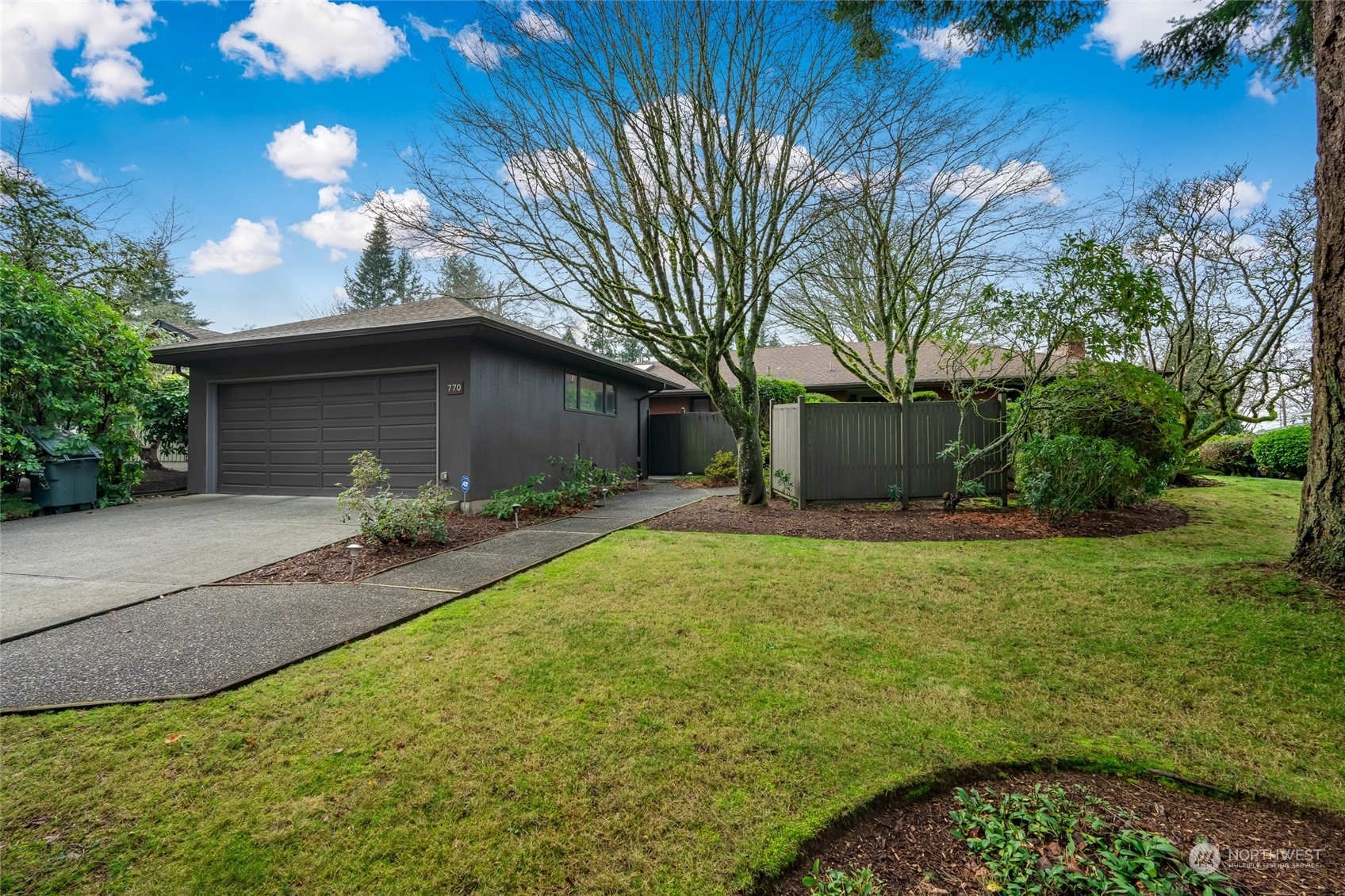 Property Photo:  770  Crown Drive  WA 98203 