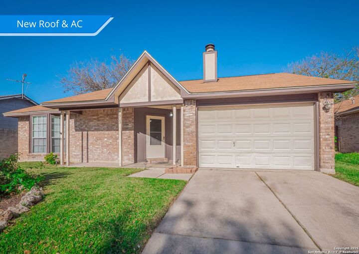 7903 Forest Cabin  Live Oak TX 78233 photo