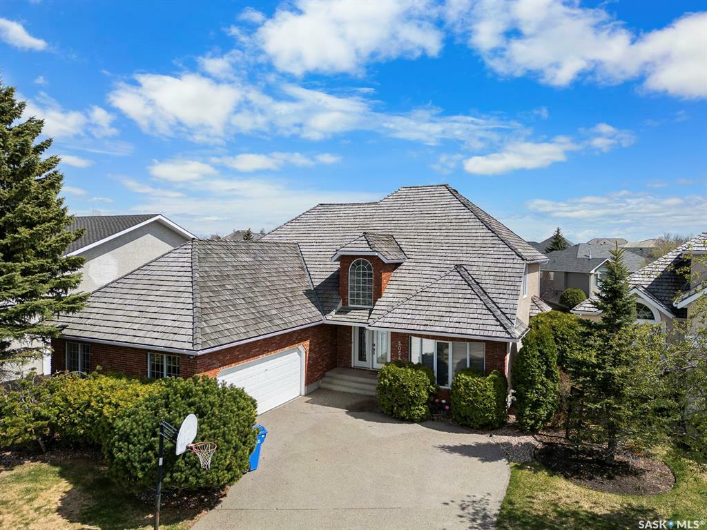 Property Photo: 5054 Wascana Vista Court SK S4V 2S2
