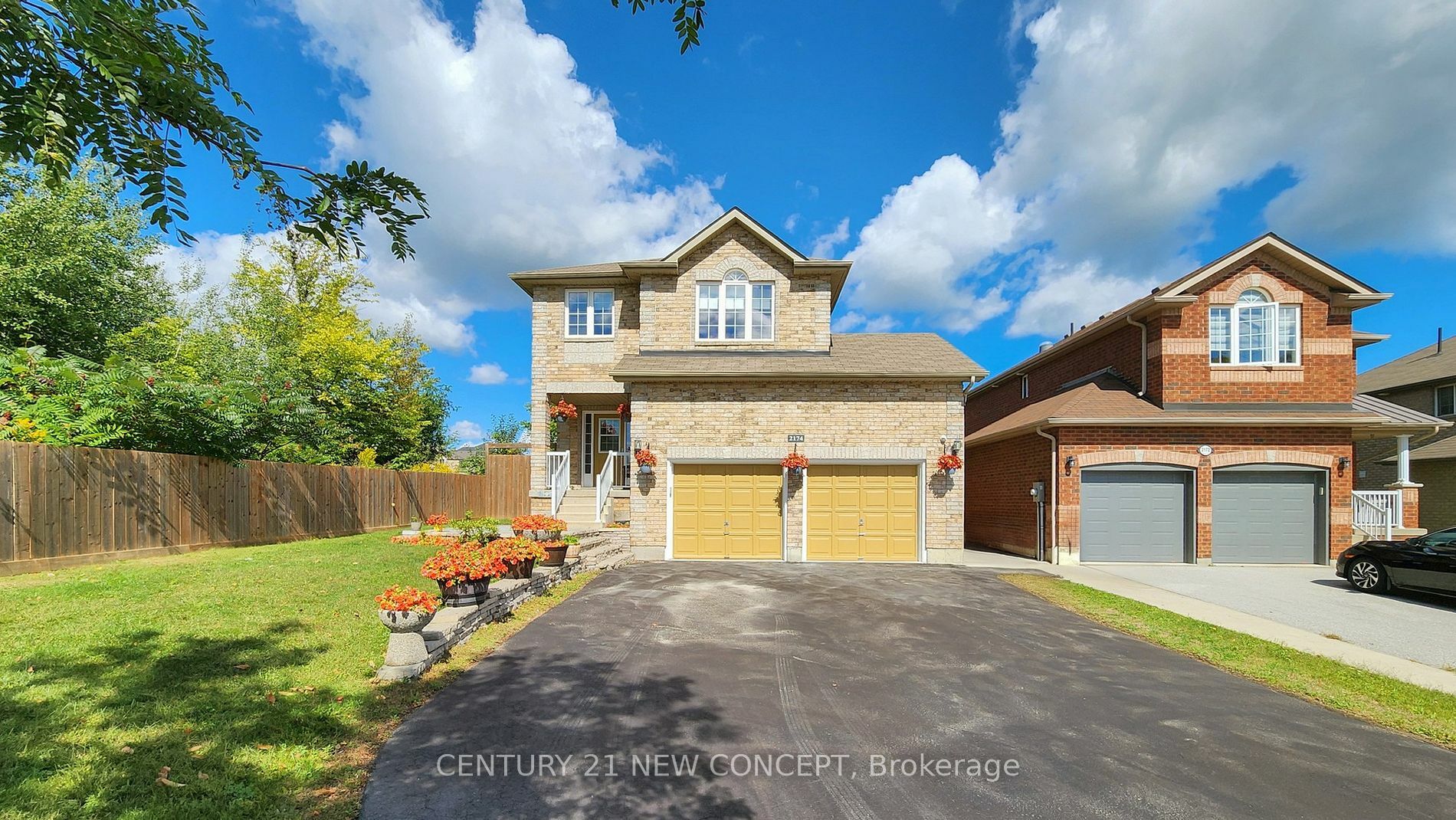 Property Photo:  2174 Taggart Crt  ON L9S 0C4 