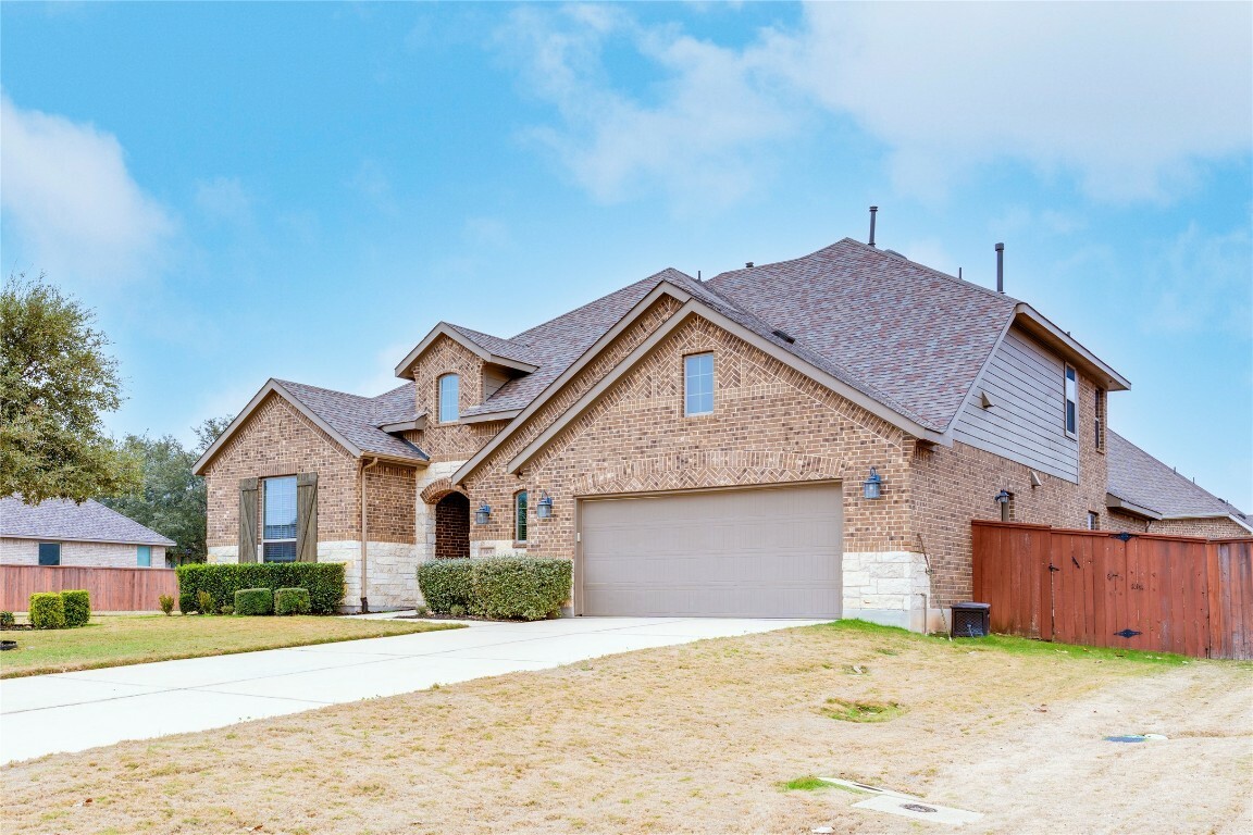 1701 Highland Ridge Road  Georgetown TX 78628 photo