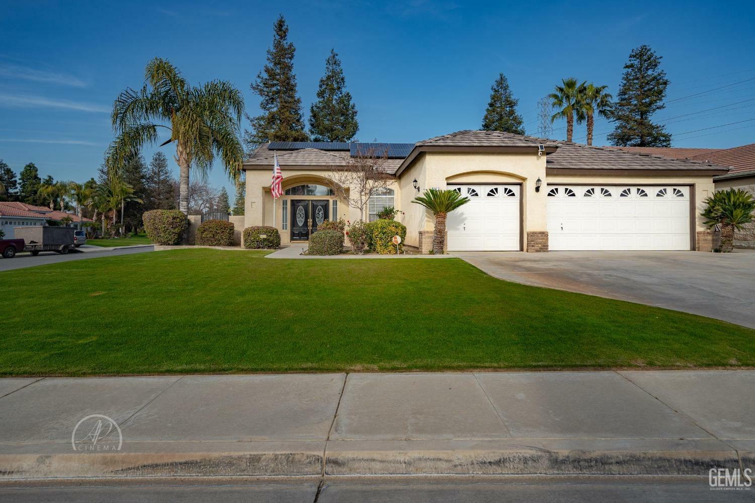 Property Photo:  8112 Falls Court  CA 93312 