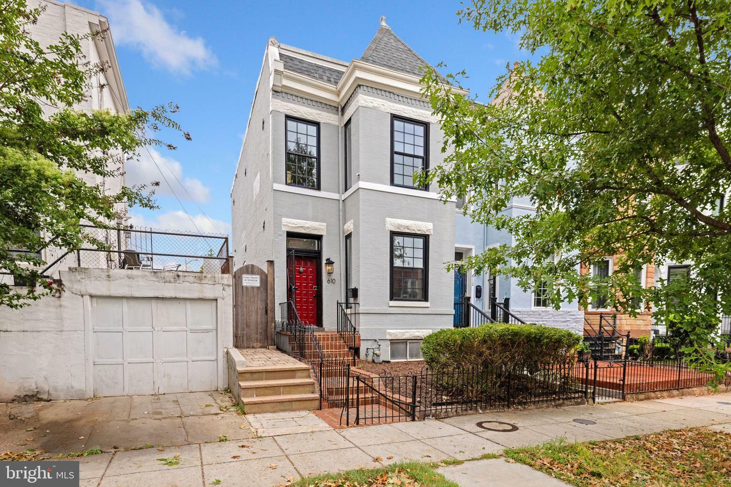 Property Photo:  610 14th Street NE  DC 20002 