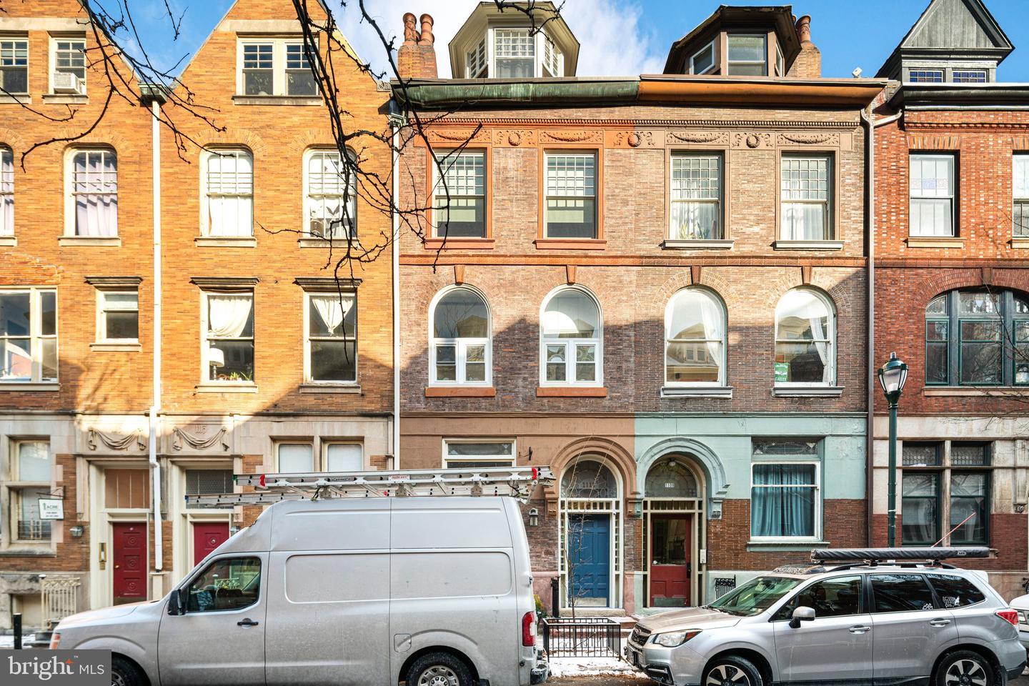 Property Photo:  1111 Spruce Street 100  PA 19107 