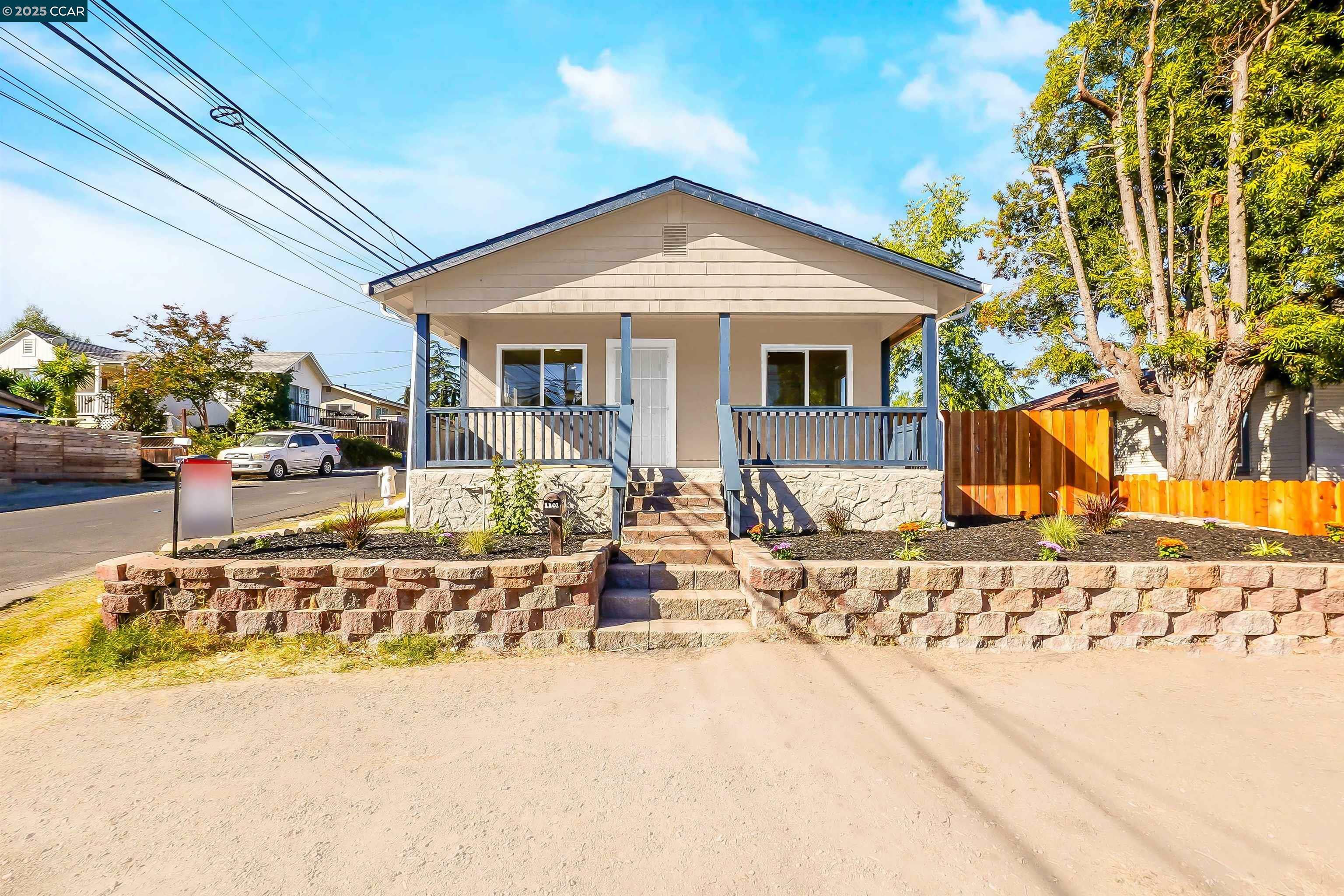 Property Photo:  1101 Santa Fe Ave  CA 94553 