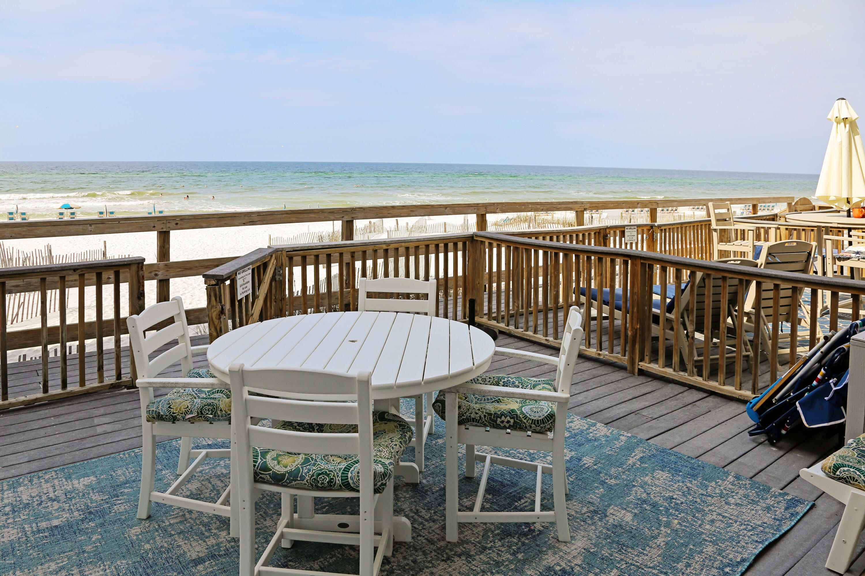 Property Photo: 627 Eastern Lake Road 1 FL 32459