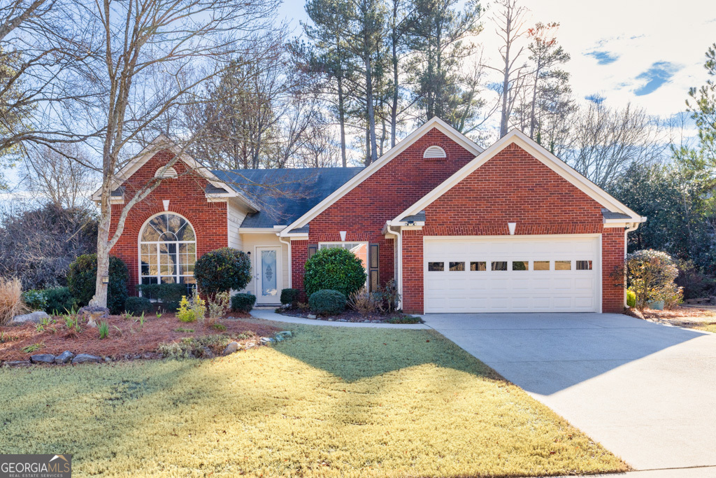 Property Photo: 1841 Fontana Lane GA 30043