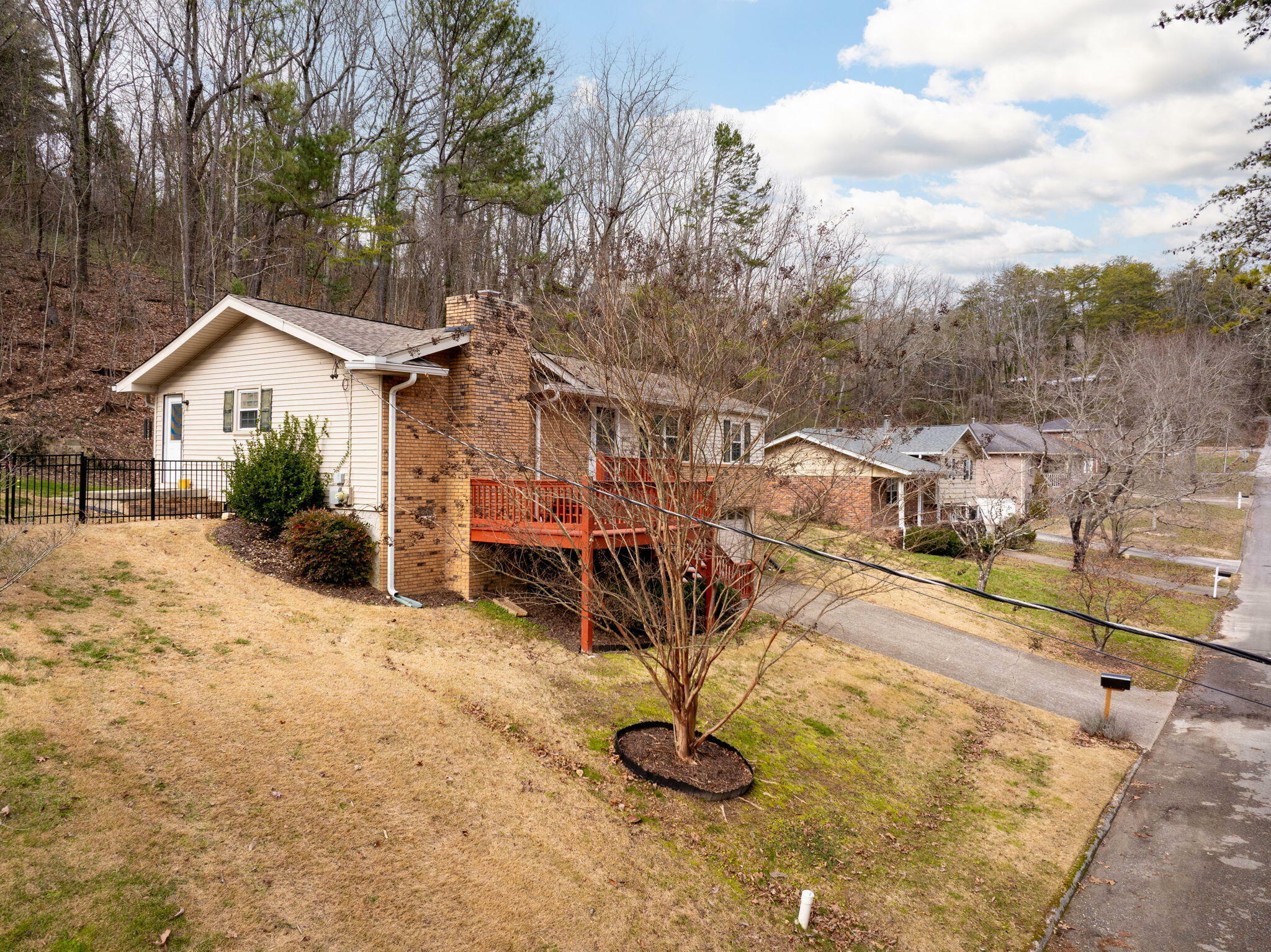 Property Photo:  2827 Harbin Lane  TN 37415 