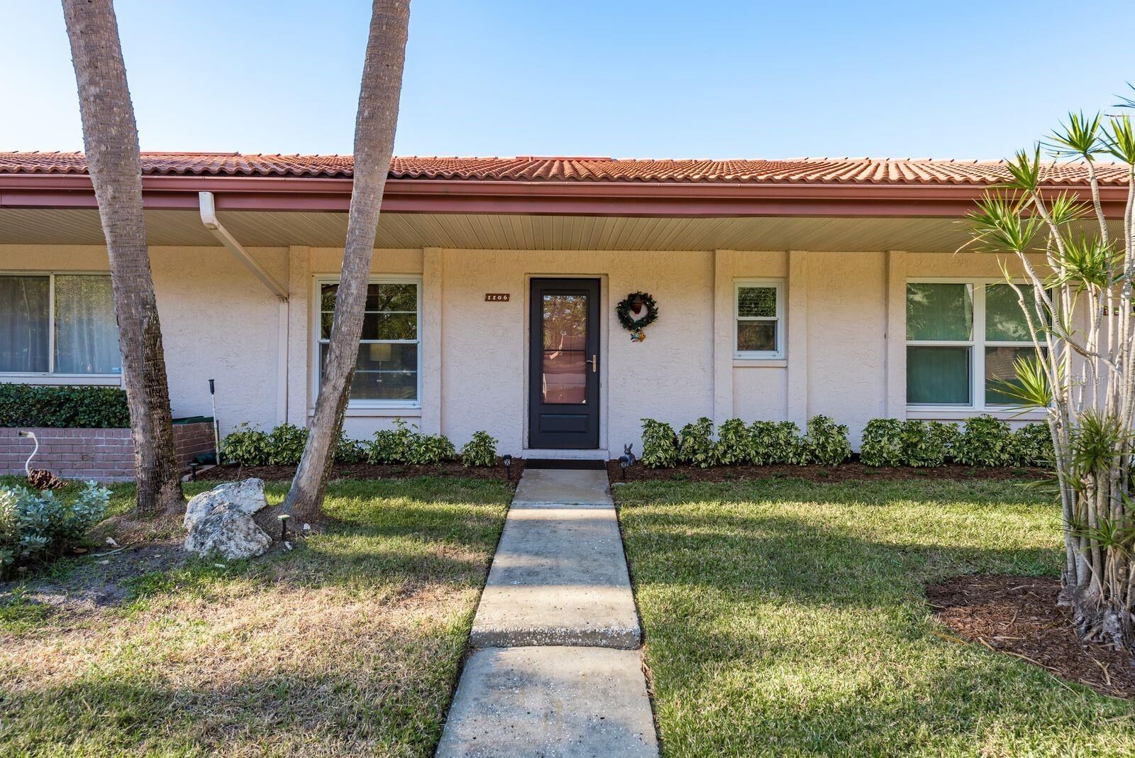 Property Photo:  1106 Montrose Place 1106  FL 34698 