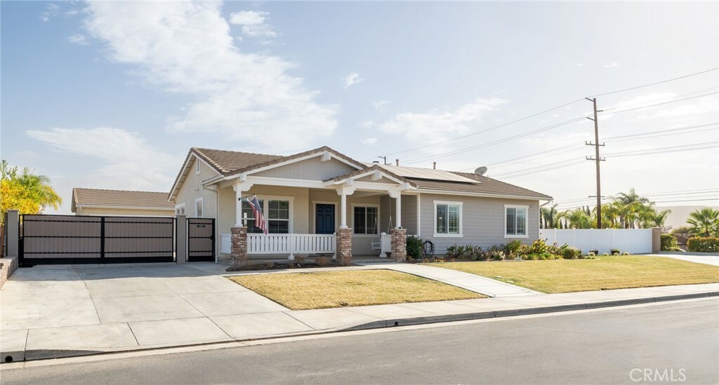 Property Photo: 41744 Mesquite Lane CA 92562