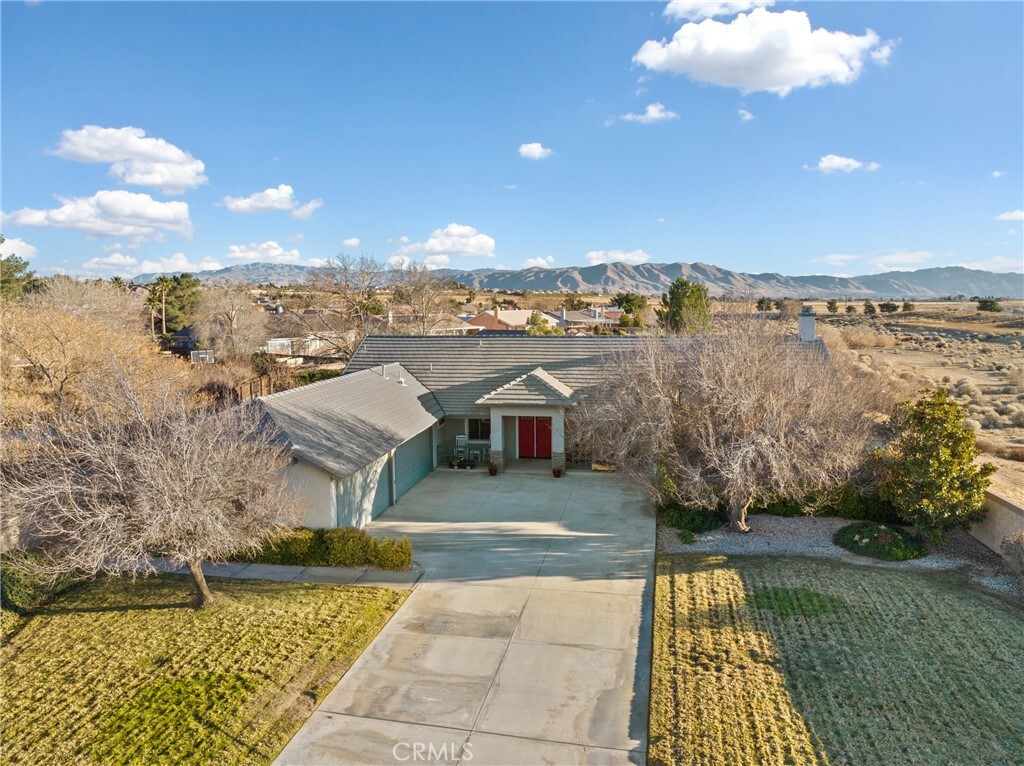 Property Photo: 13150 Mugu Court CA 92308