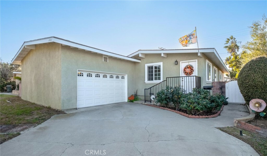 Property Photo:  24007 Huber Ave.  CA 90501 