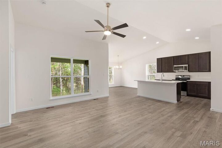 Property Photo:  275 Noser Drive  MO 63031 