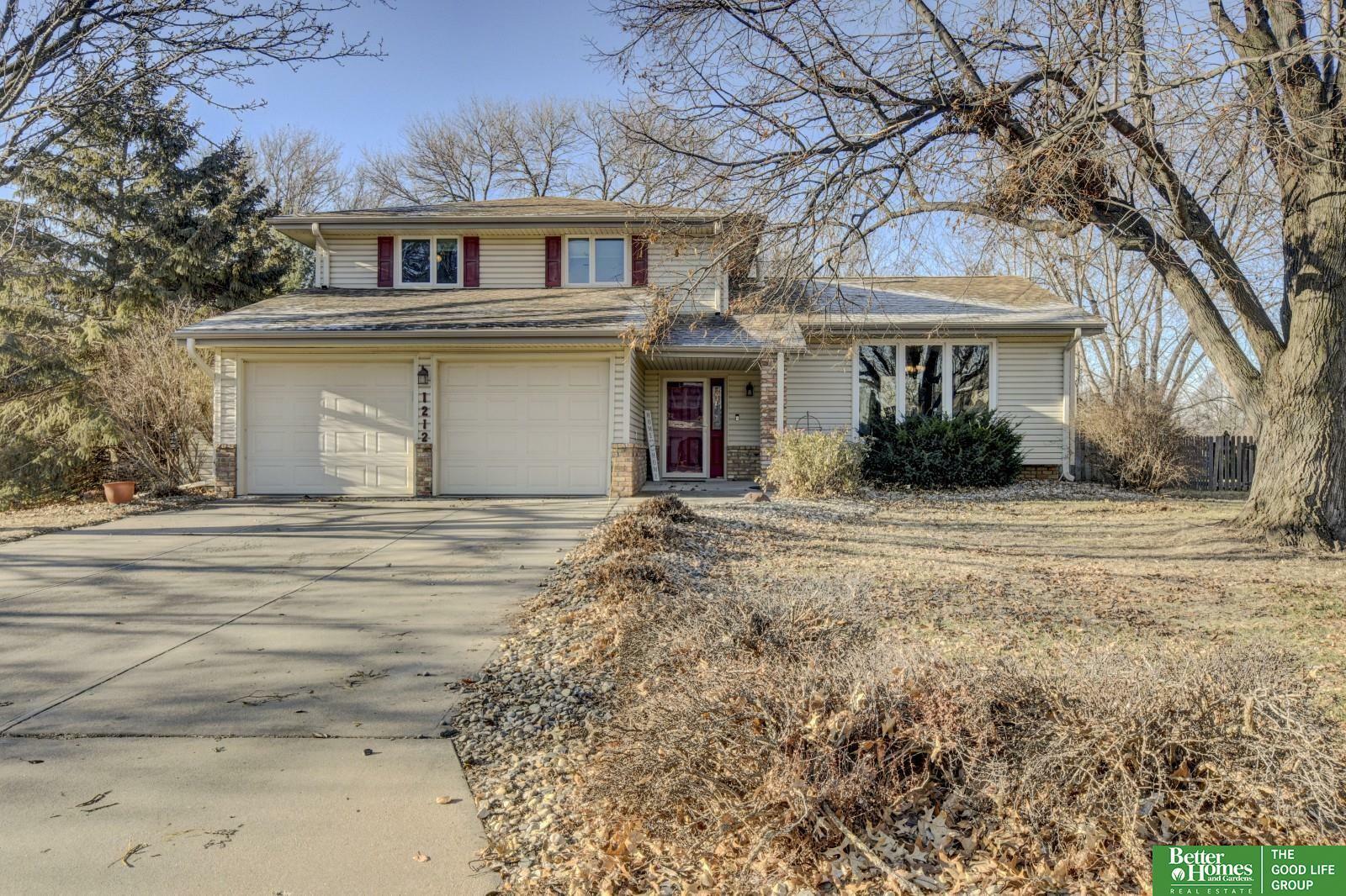 1212 N 147th Plaza  Omaha NE 68154 photo
