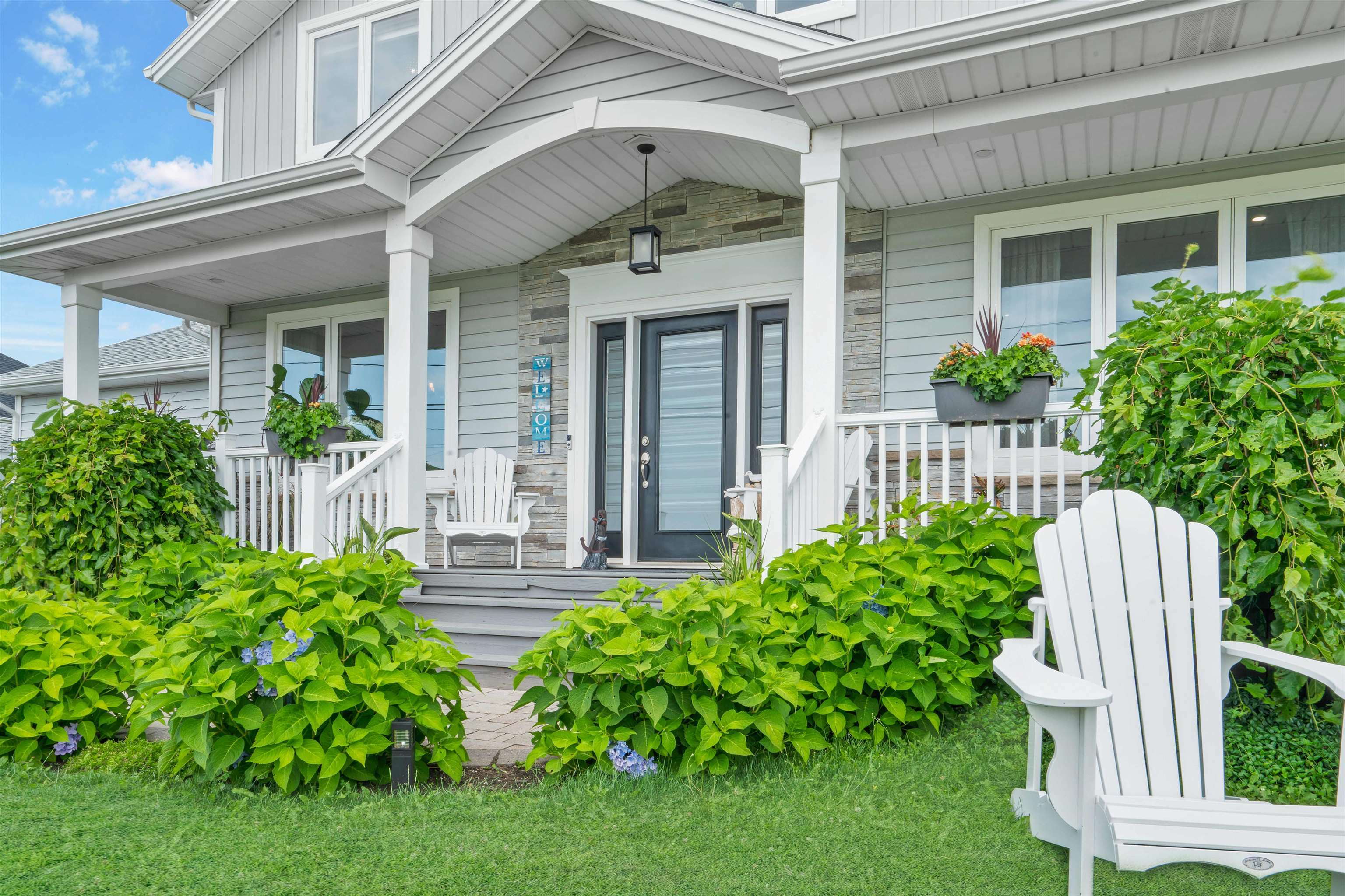 Property Photo: 2 Stonington Boulevard PE C1B 0A3
