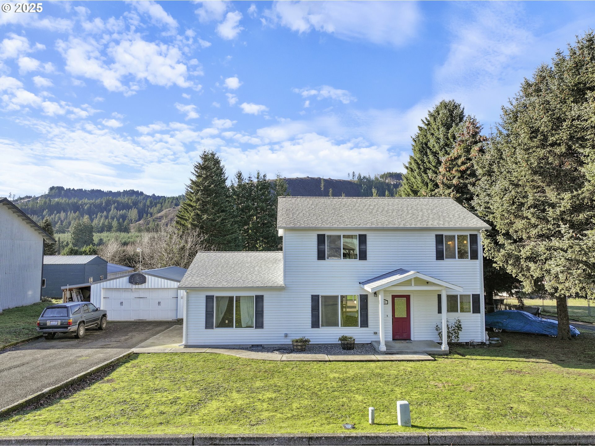 Property Photo:  291 Metzger Rd  WA 98610 