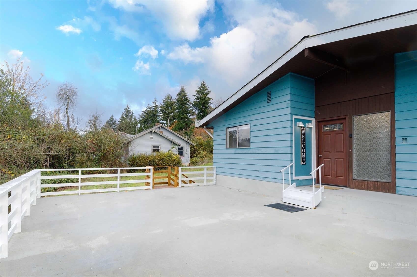 Property Photo:  4510 S 184th Street  WA 98188 