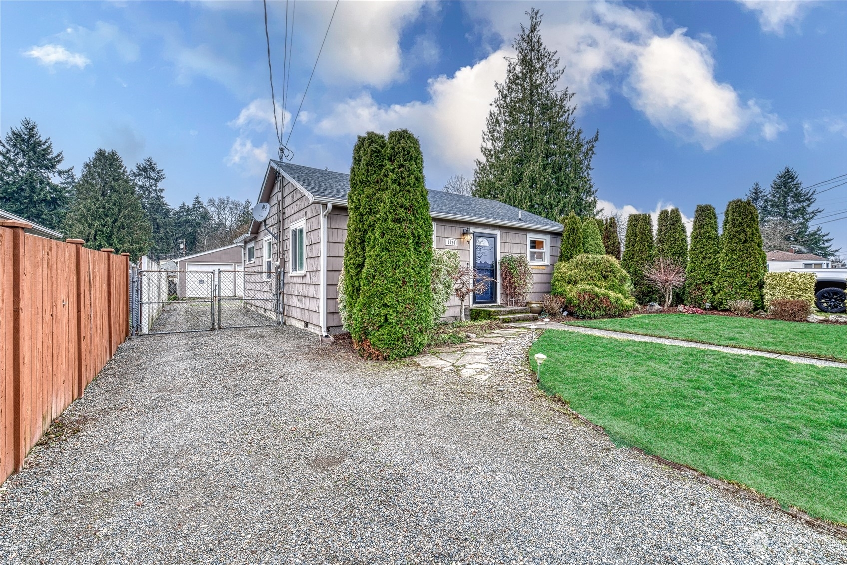 Property Photo:  8024 S D Street  WA 98408 