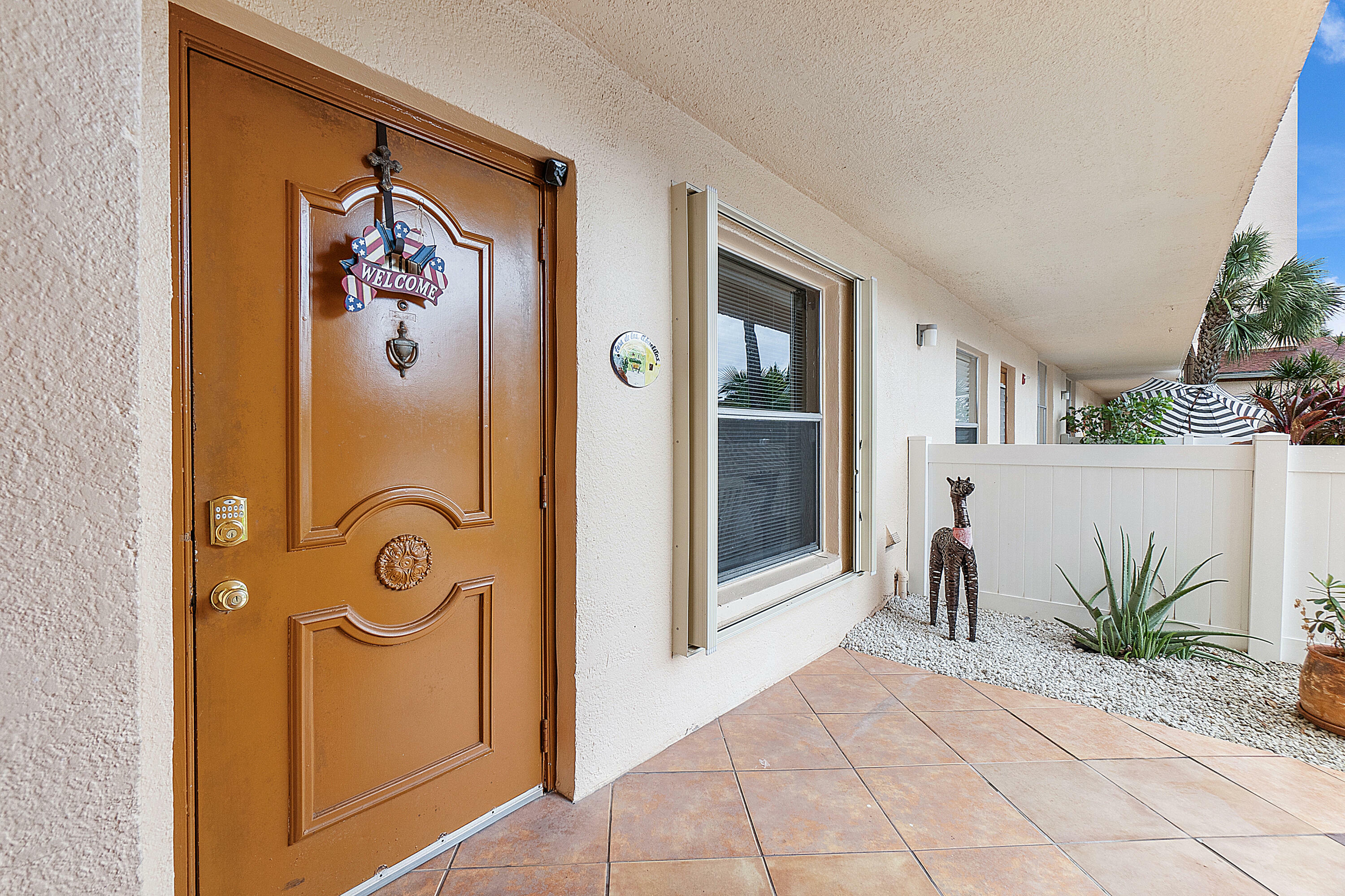 Property Photo:  14527 Bonaire Boulevard 101  FL 33446 