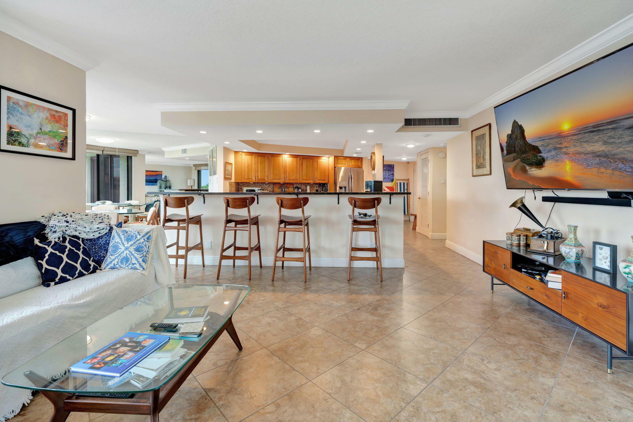 Property Photo:  5420 N Ocean Drive 206  FL 33404 