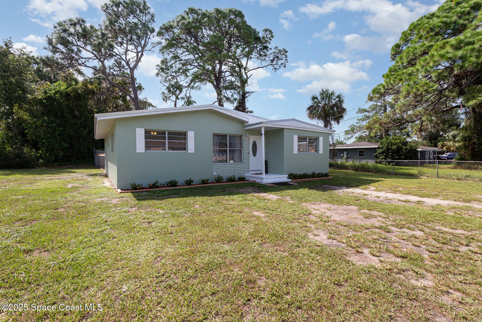 Property Photo:  3472 Old Dixie Highway  FL 32754 