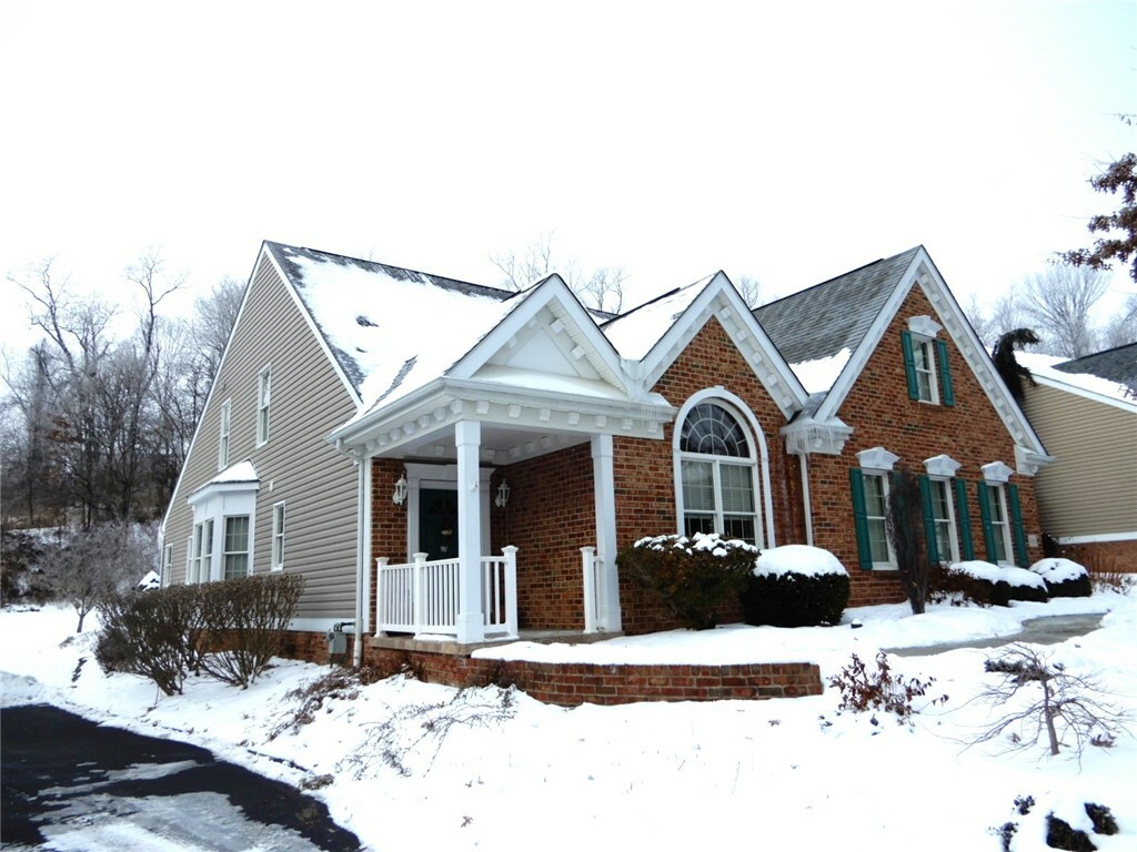 Property Photo:  111 Driftwood Dr  PA 15317 