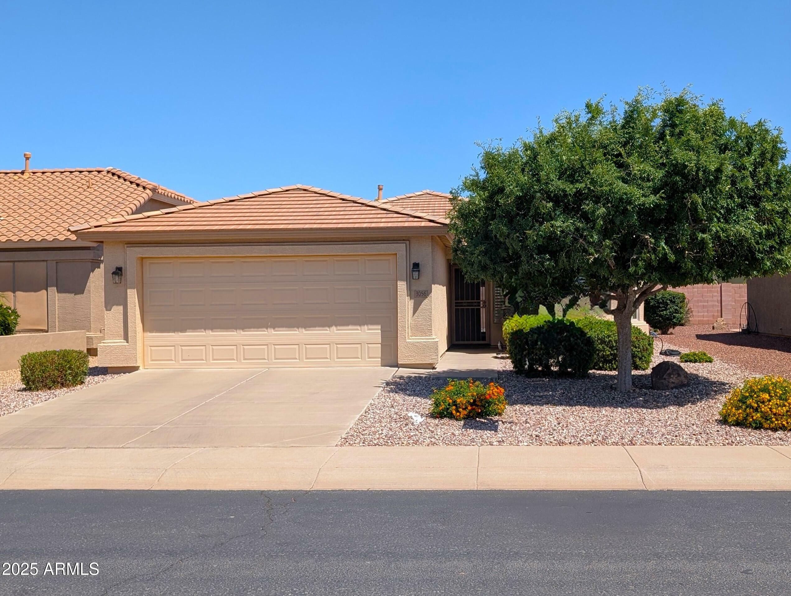 Property Photo: 3056 E Palm Beach Drive AZ 85249