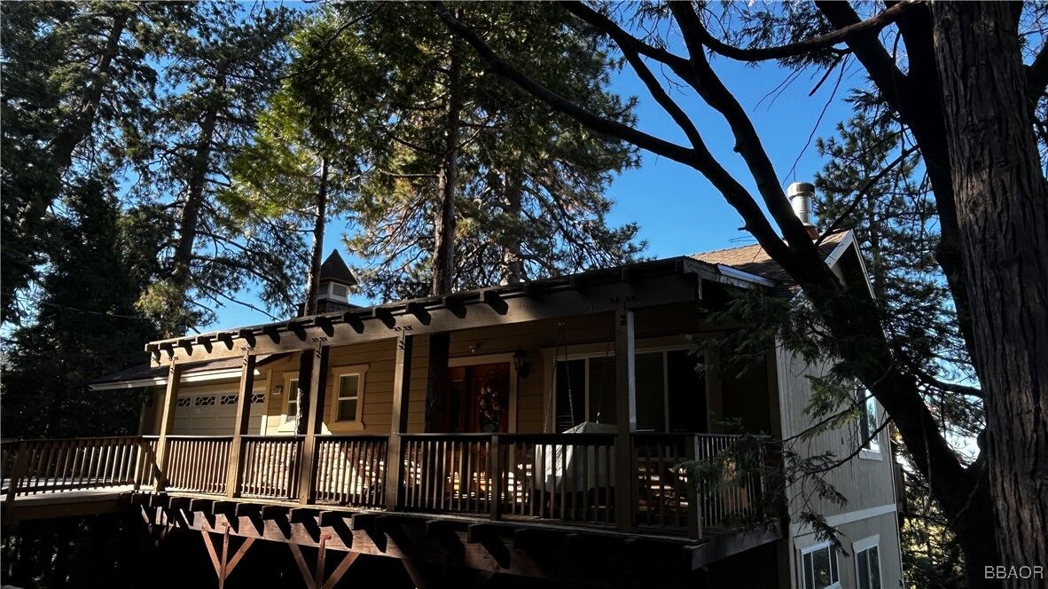 Property Photo:  25152 Valle Drive  CA 92325 